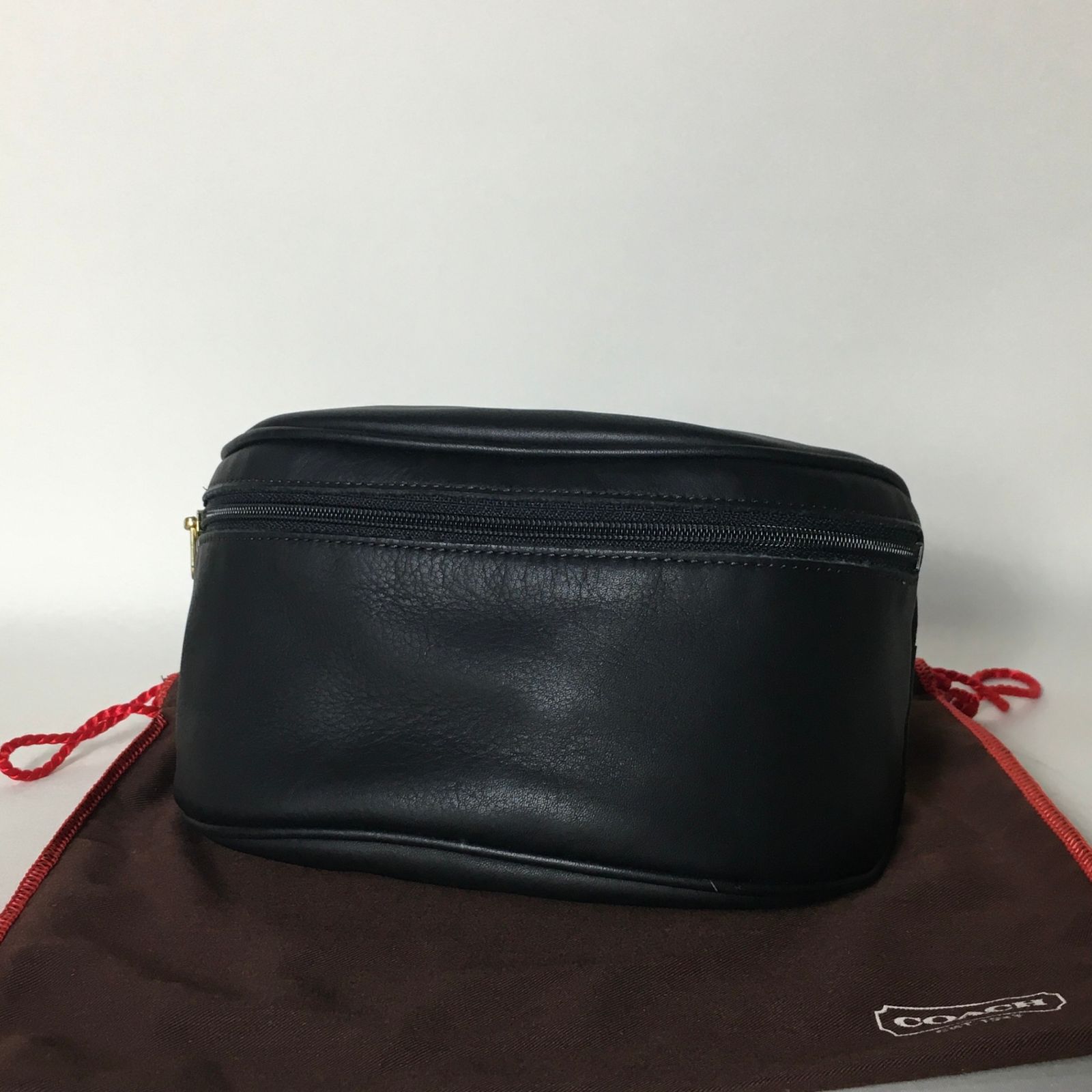 2509-243｜ ｜コーチ ボディバッグ レザー ブラック