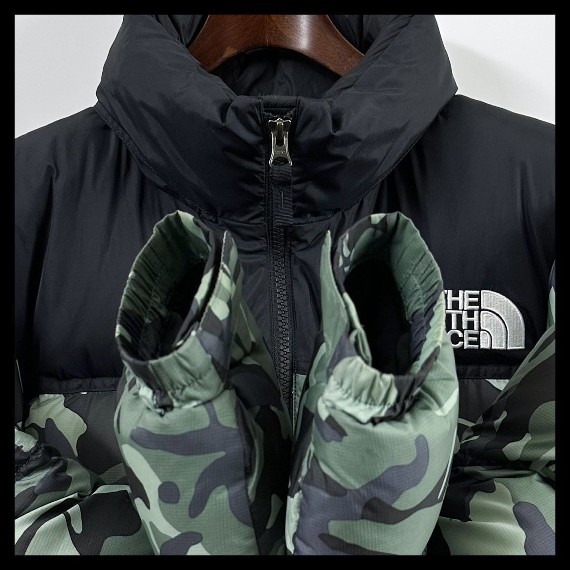 THE NORTH FACE ノースフェイス ヌプシ ダウンジャケット 青迷彩 美品