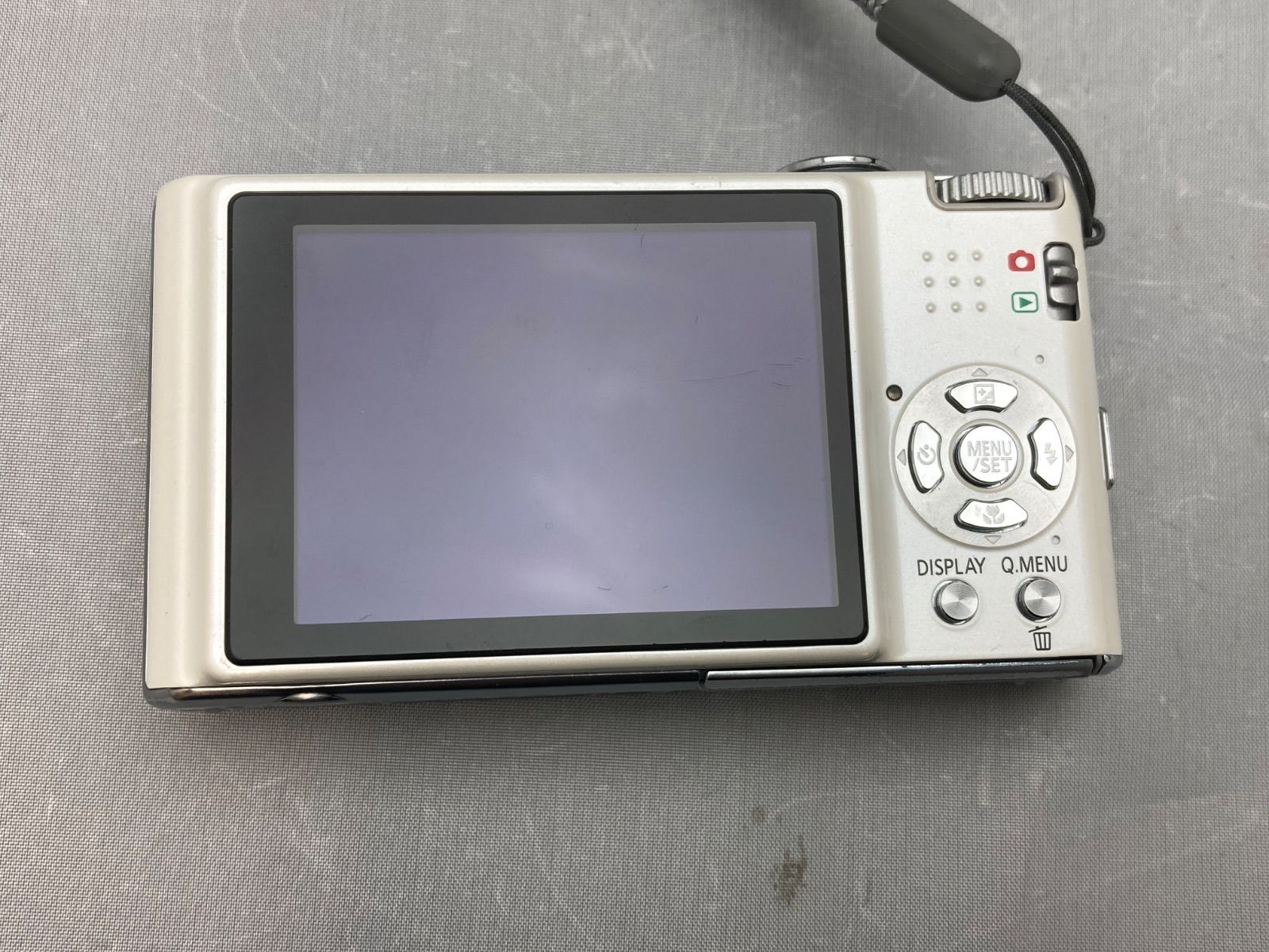 Panasonic LUMIX DMC-FX37 シルバー バッテリー付 Amazon | パナソニック デジタルカメラ LUMIX (ルミックス) FX37