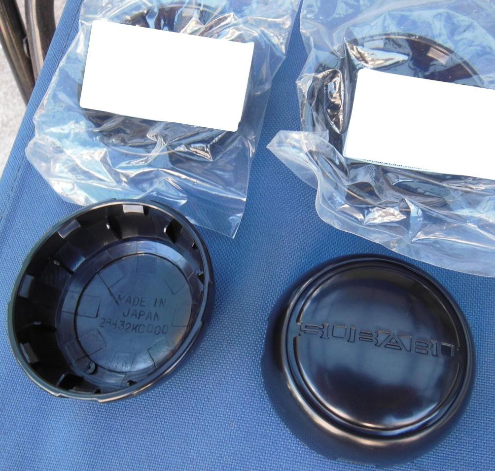 スバル SUBARU 純正 サンバー トラック TT2 センターホイールキャップ 4個 セット 1台分 センター ホイール キャップ パーツ エンジン タイヤ バンパー 検索 マフラー