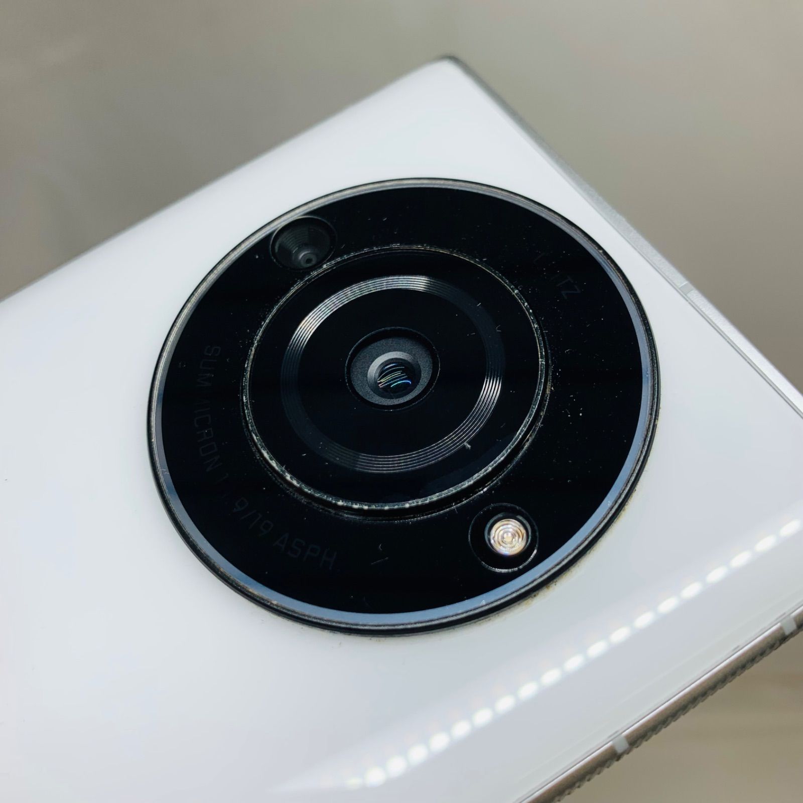 ☆【訳あり品】Softbank Leitz Phone 2 512GB LP-02 ホワイト