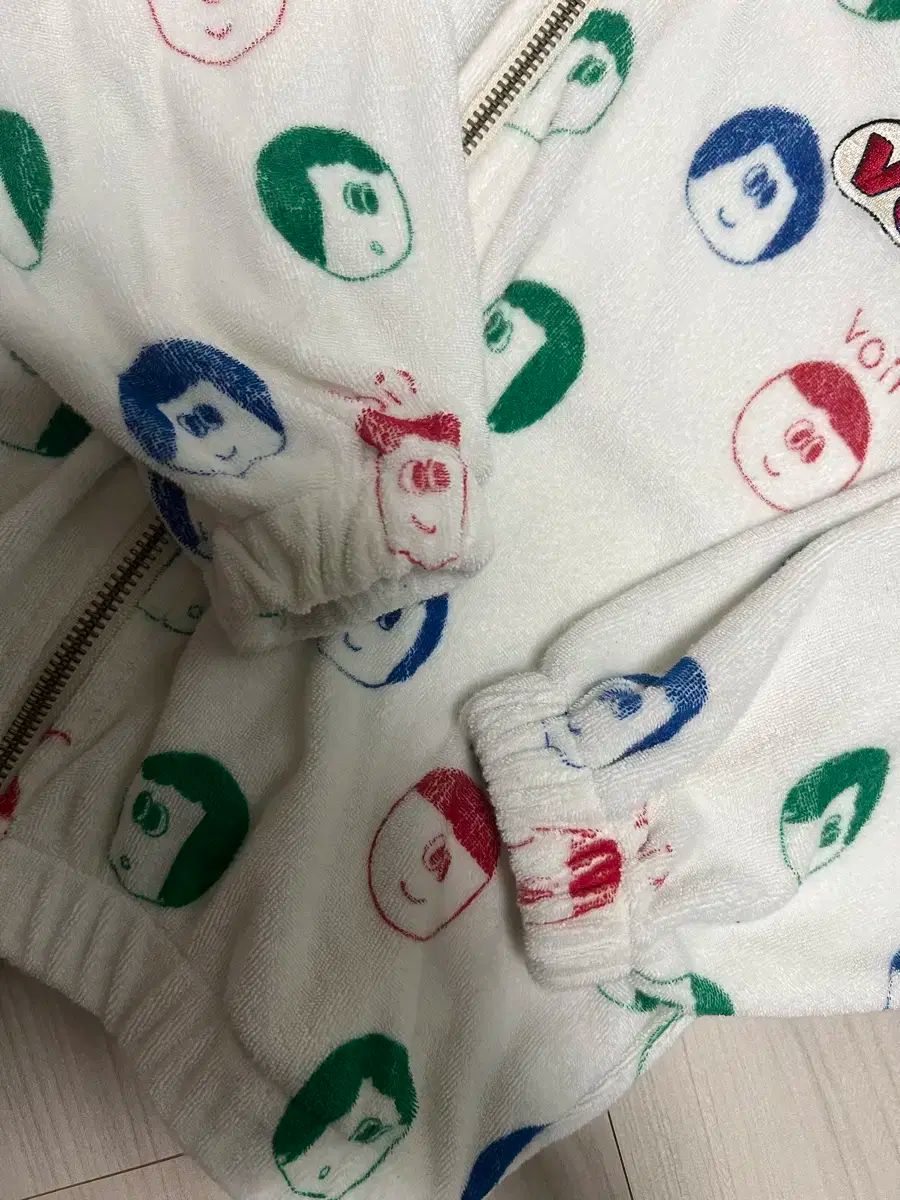 30日間返品交換可能！ リミテドゥドゥ テリージャケット 通気性