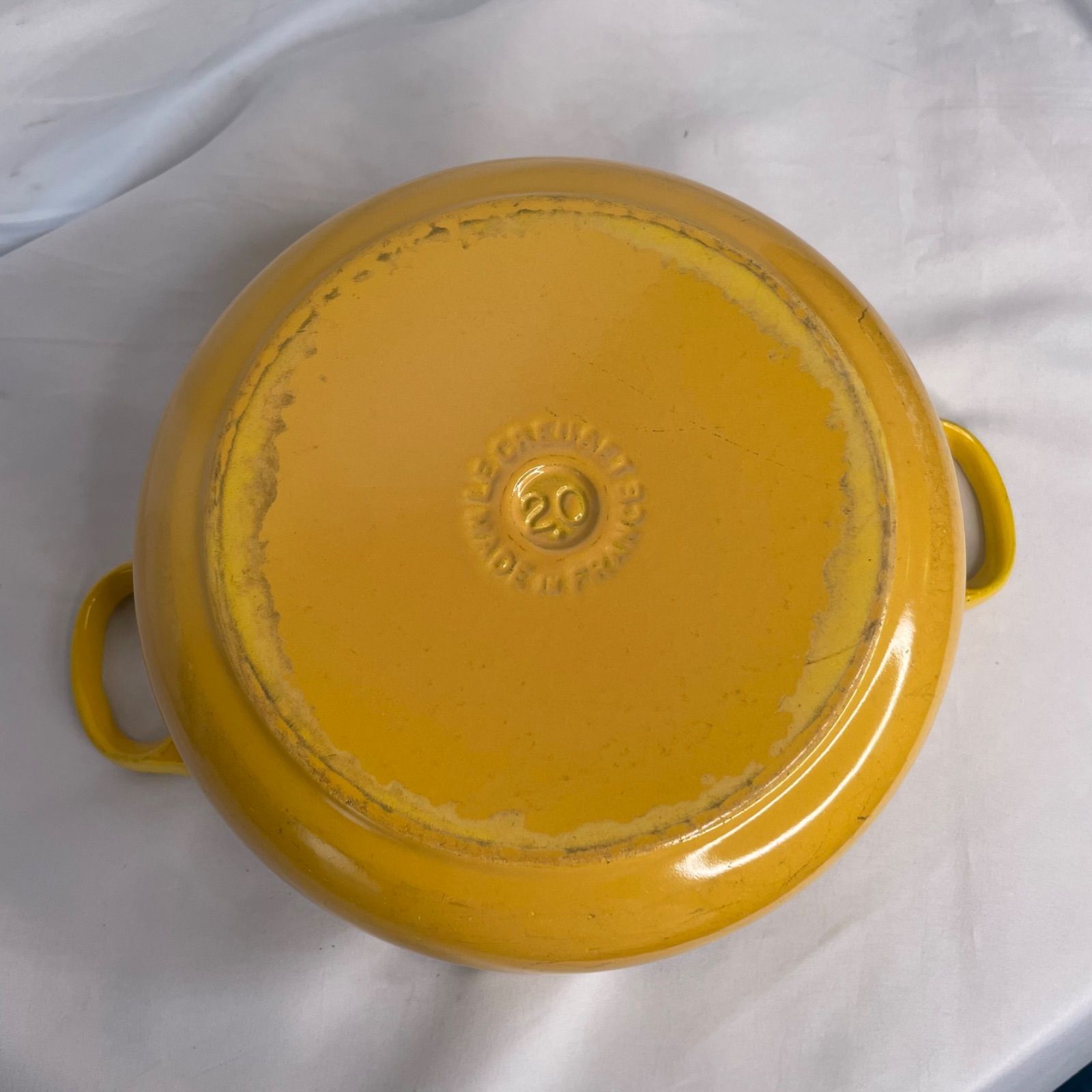 ルクルーゼ　ココットロンド　イエロー　20ｃｍ ○ ルクルーゼ ココットロンド イエロー 20cm