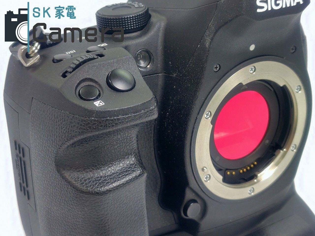 SIGMA - 【美品】 SIGMA SD1 Merrill PG-31 POWER GRIP + BC-21 充電器 電池 CF8GB 付 シグマ メリル SAマウント 美品】 SIGMA SD1 Merrill PG-31 POWER GRIP + BC-21 充電器