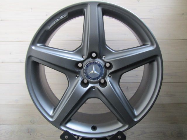 お洒落な冬セット】メルセデスベンツ W218 CLS純正 AMG5スポーク W218 