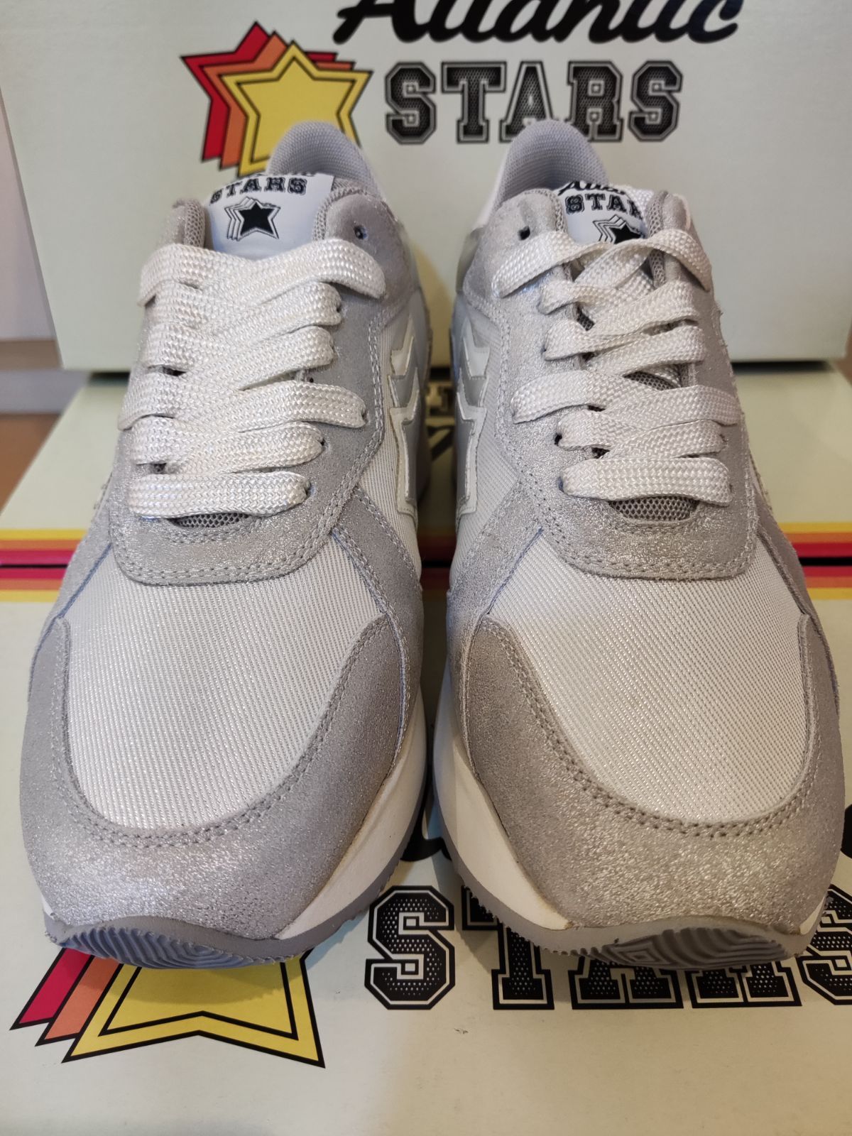 ホワイトシルバー アトランティックスターズ スニーカー - メルカリ