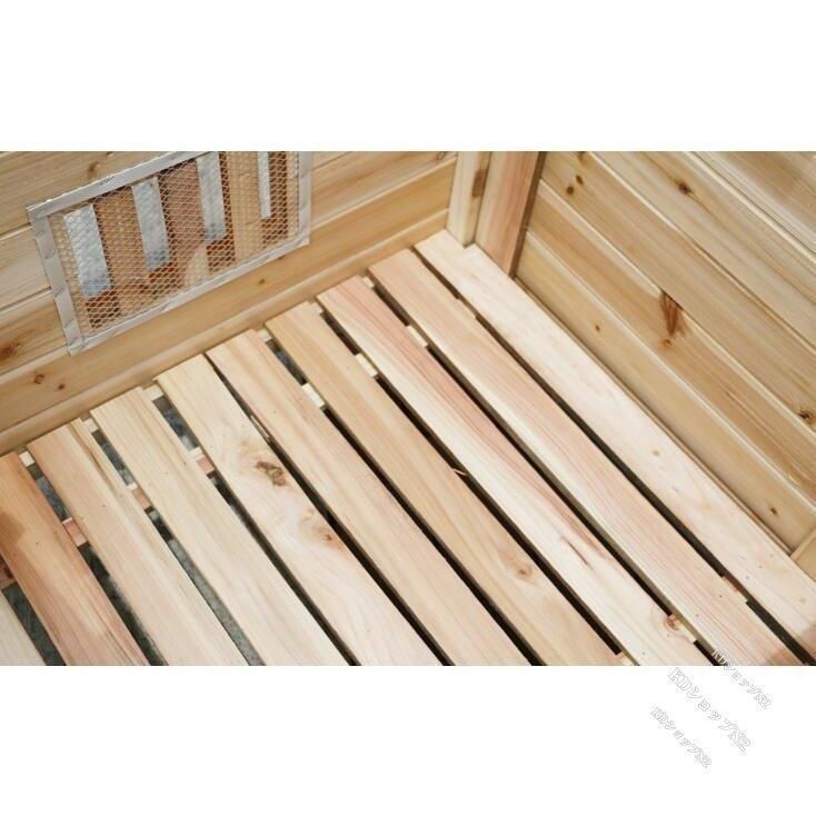 屋外用 耐候性 木製 天然木 犬小屋 ペットハウス ドッグハウス 犬舎 三角屋根 脚付き 小型犬 中型犬 通気性 組み立て 夏は涼しく冬は暖かい