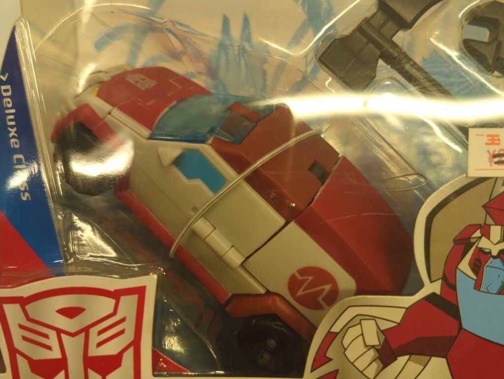 DELUXE