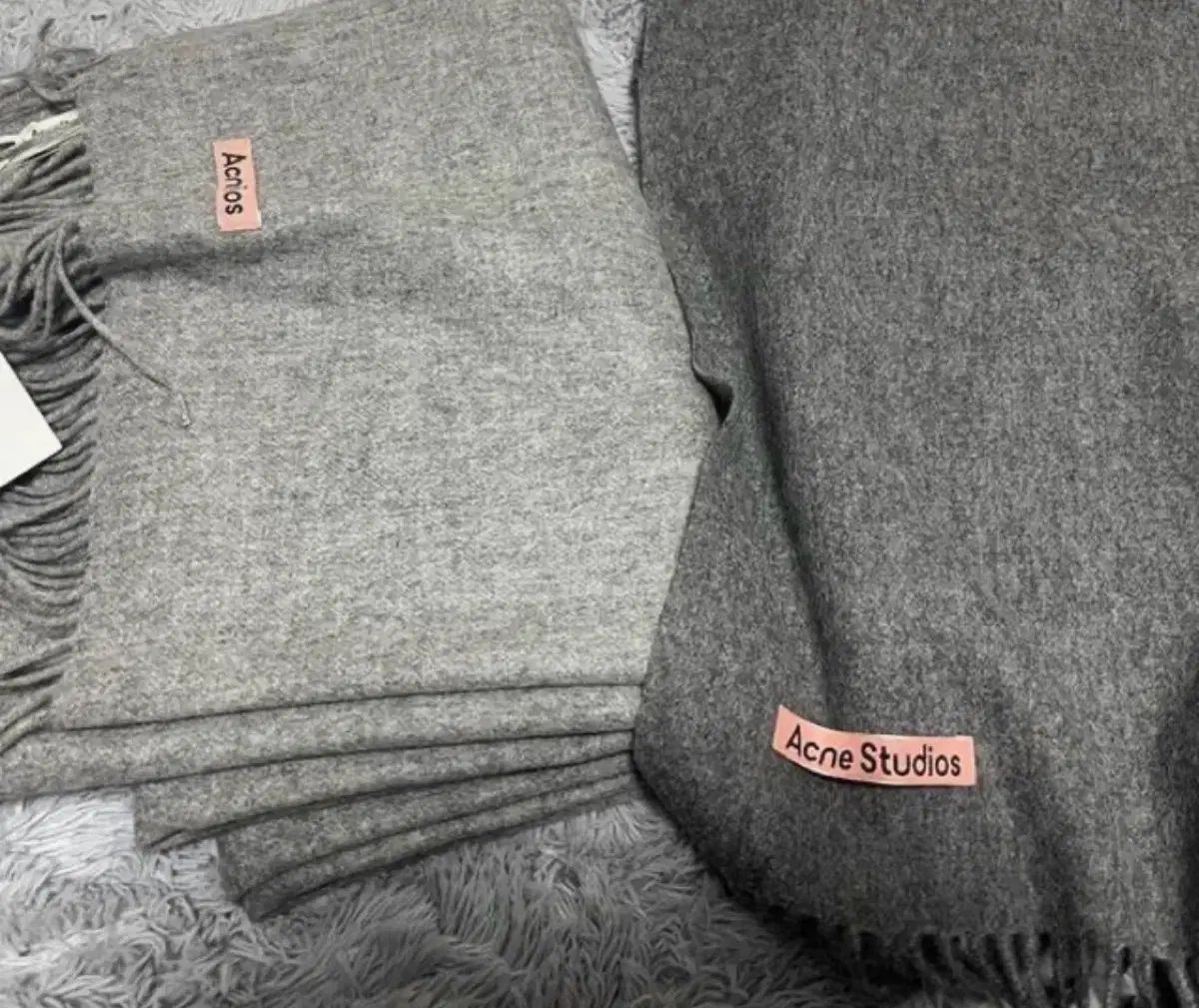 ☆美品☆アクネストゥディオ リバーシブル 大判マフラー グレー 新品