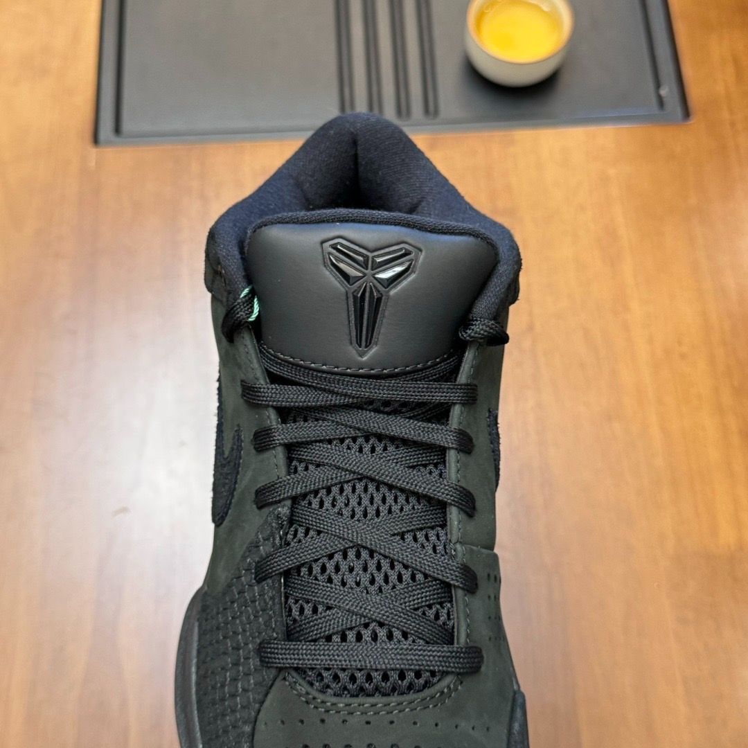 大特価?新品箱付 未使用 Nike Kobe 6 “black mamba” ナイキ