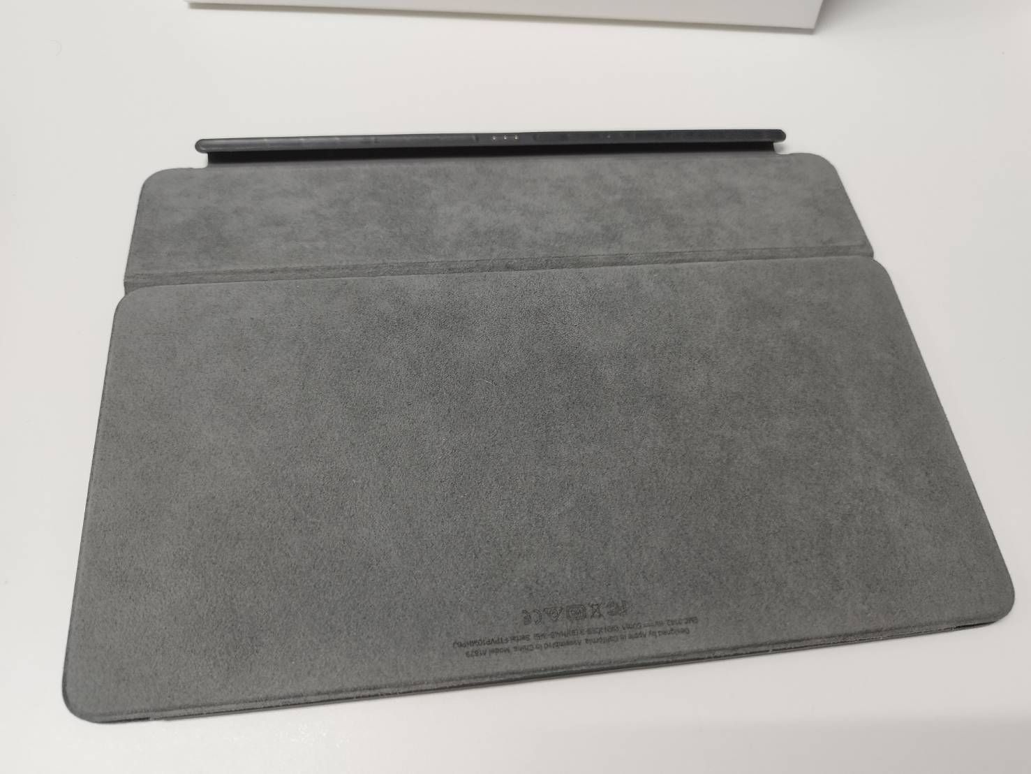 iPad Pro Smart Keyboard/A1829/日本語配列/10.5インチ〈MPTL2J/A 