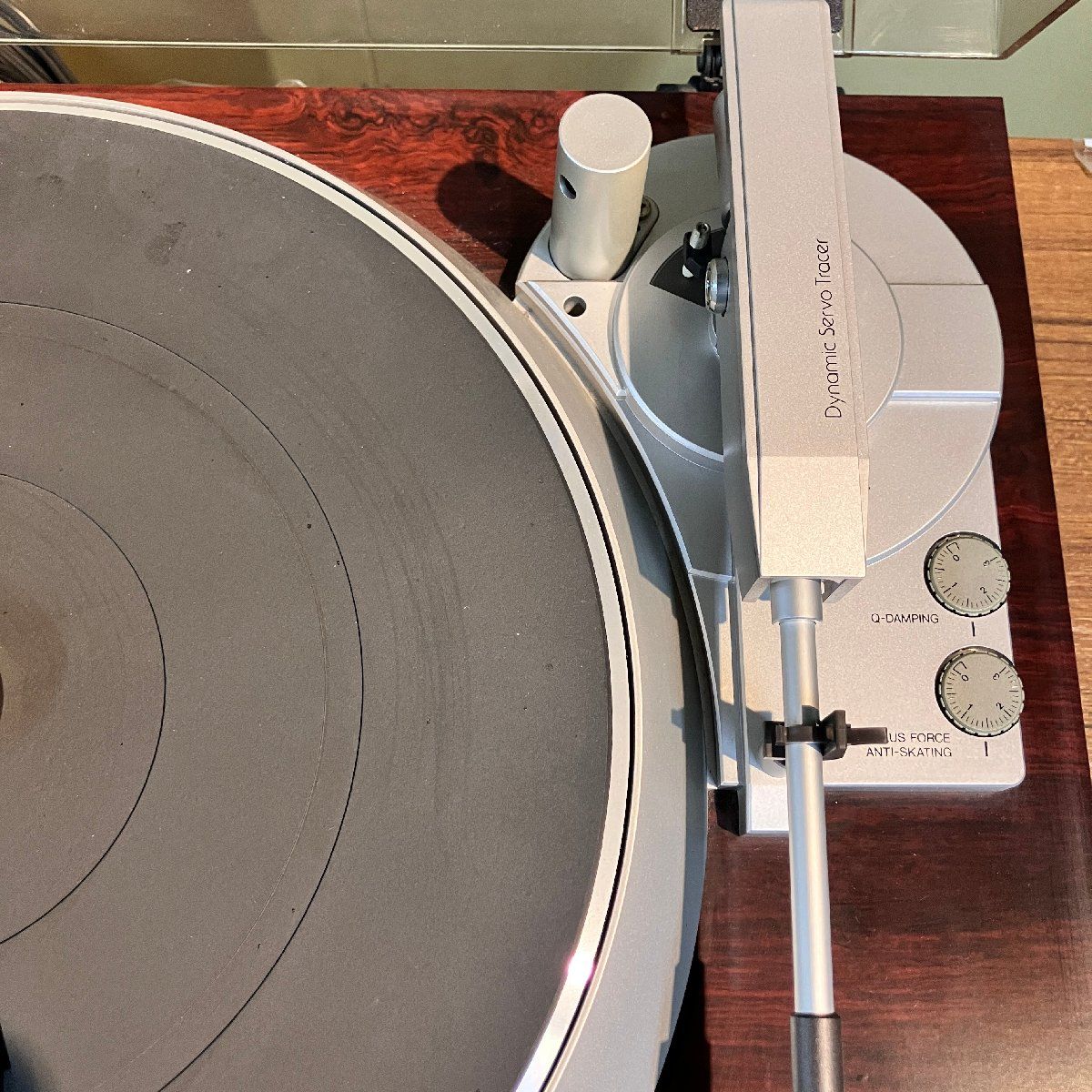 【ジャンク稼動品】 DENON ターンテーブル レコードプレイヤー DP-45F ジャンク稼動品】 DENON ターンテーブル レコードプレイヤー DP-45F