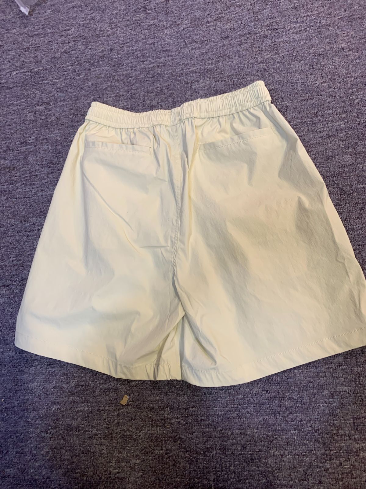 ★送料無料 F.C.Real Bristol ジャージパンツ Mベージュ中古品★ F.C.Real Bristol NYLON EASY SHORTS##（F.C.Real Bristol
