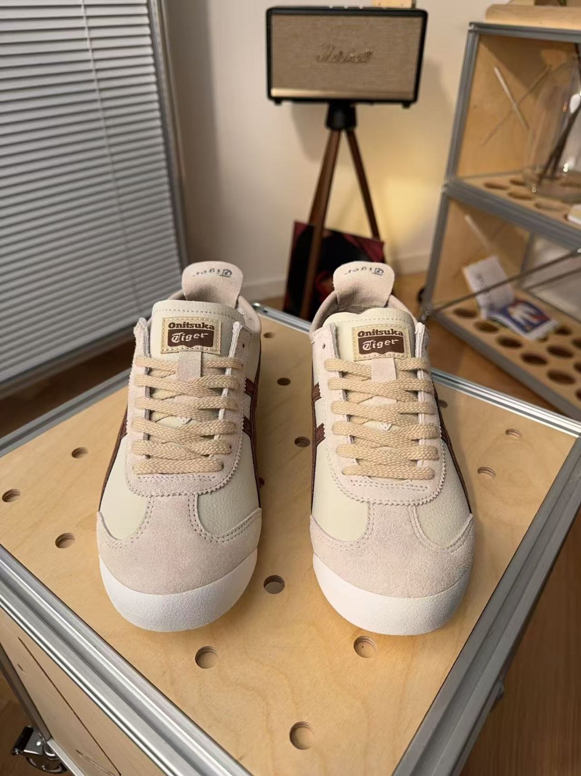 Onitsuka Tigerオニツカタイガー MEXICO 66 ローカット