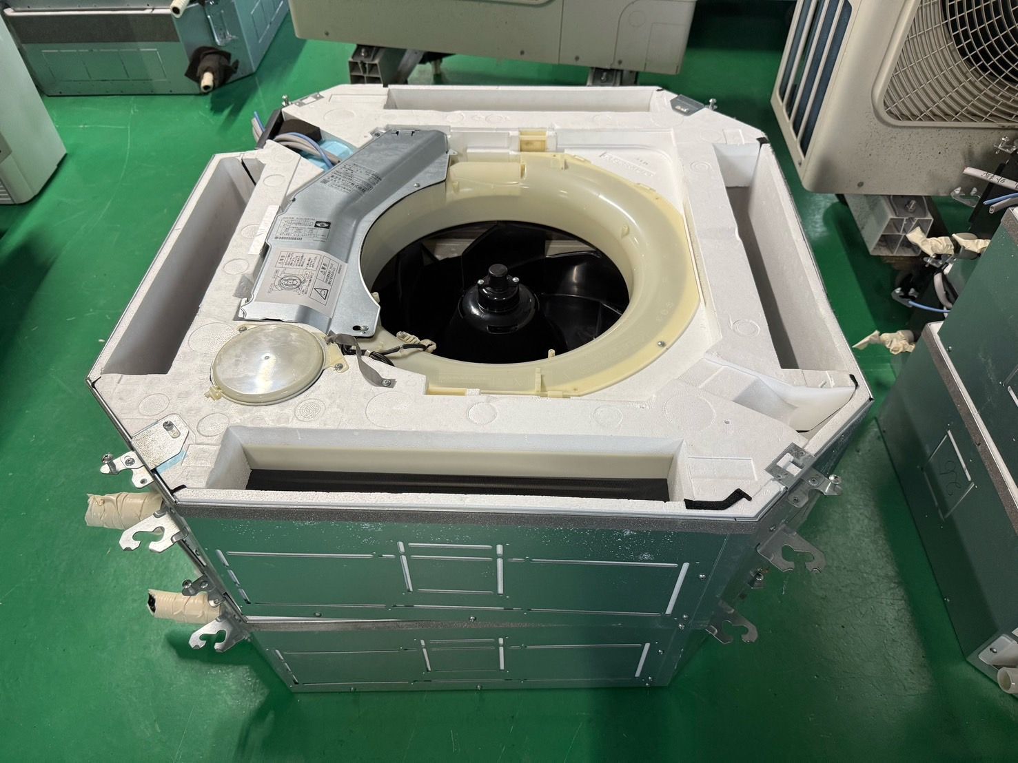 F TOSHIBA 2025年製 4馬力 天カセツインエアコン