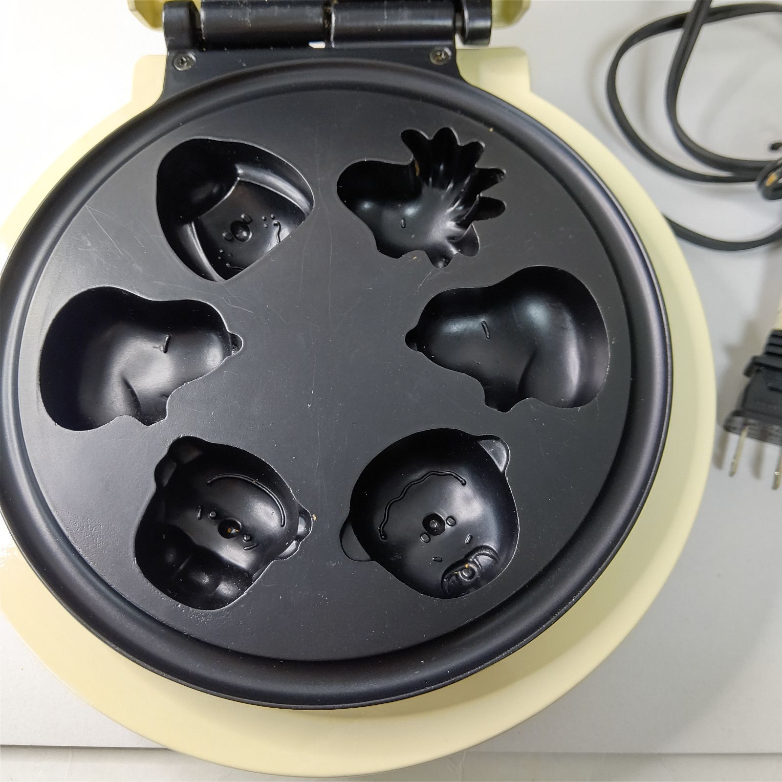 希少 タイガー ケーキメーカー やきたて スヌーピー ピーナッツ 美品