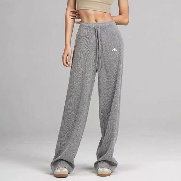 ALO Yoga】Snuggle Up Sweater High-Waist Wide Leg Pant (ALO