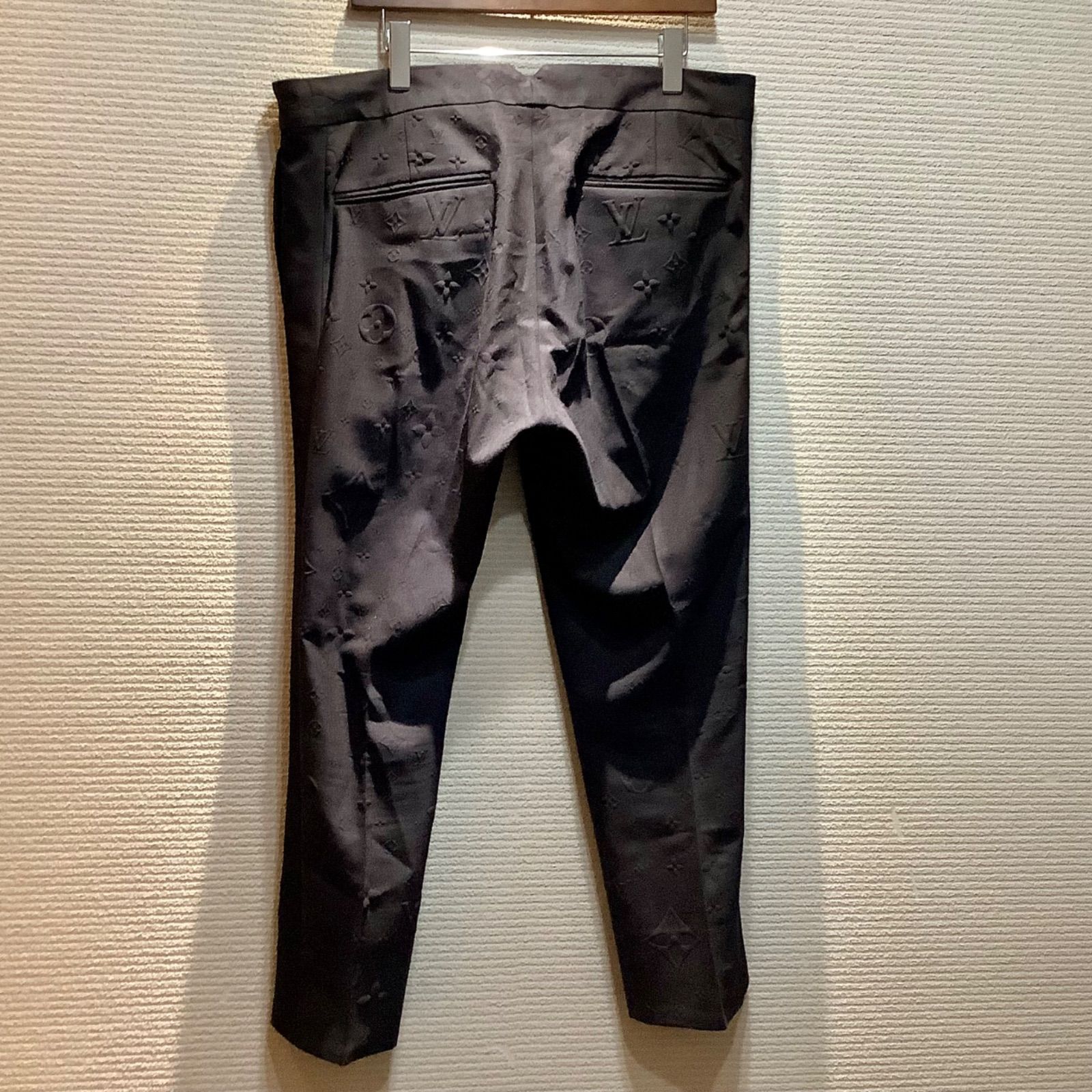 ルイヴィトン LOUISVUITTON 22年 モノグラム総柄 スラックスパンツ
