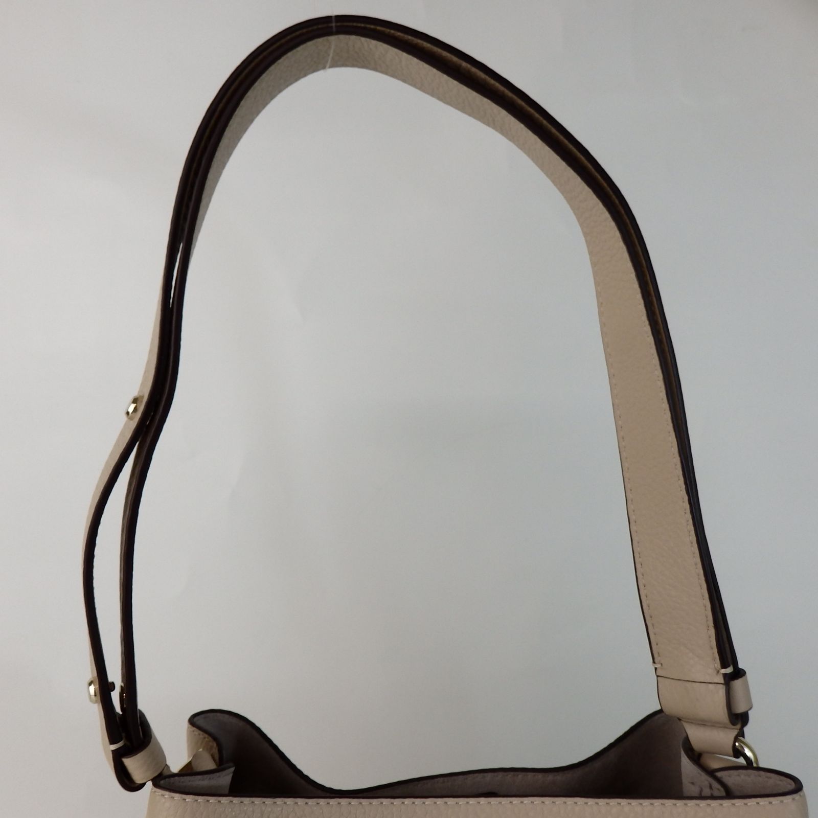 kate spade new york】ケイトスペードニューヨーク マーティ kate spade new york】ケイトスペードニューヨーク マーティ
