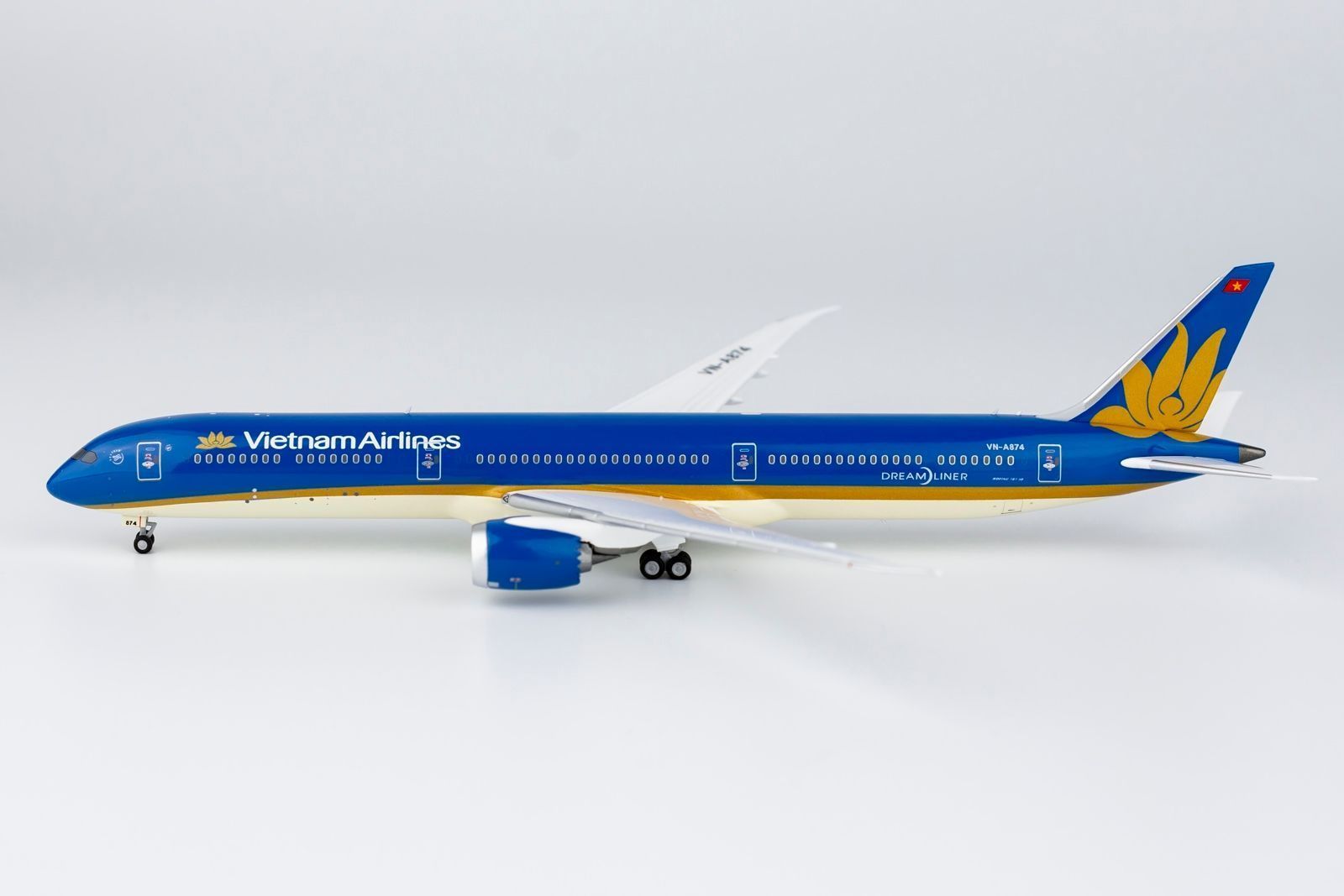 NGmodel ベトナム航空 787-10 VN-A874 1|400