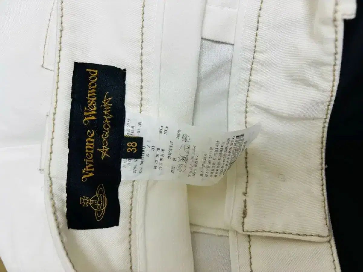 テーパード パンツ