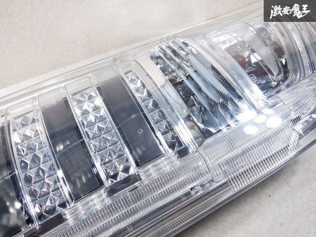 RK5 ステップワゴン スパーダ 純正 右側LED STANLEY W0587 52-314☆美品☆後期 LED RK5 ステップワゴンスパーダ☆右テール