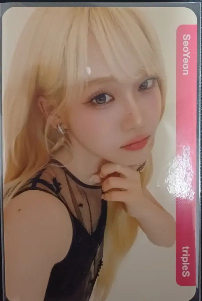 tripleS(トリプルエス) イ・ソヨン(LEE SEOYEON) A Live 25 VIP Objekt