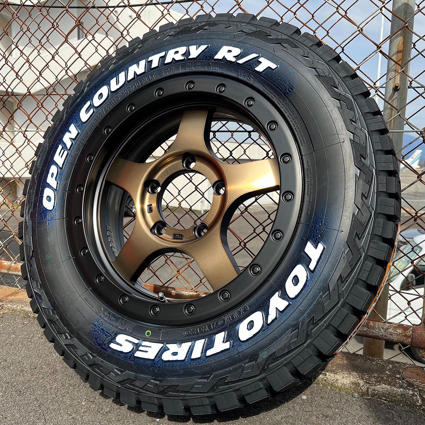トーヨー