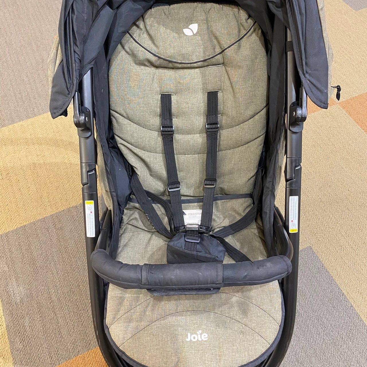 ジョイー 三輪ベビーカー ライトトラックス　オリーブ Joie ベビーカー ライトトラックス （オリーブ）」について