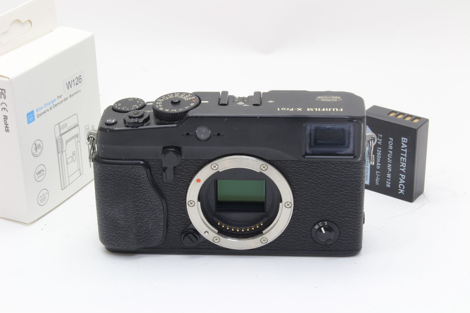 富士フィルムアナログカメラ。平成初期超レア。美品の部類。使用可能。状態〇 富士フィルムアナログカメラ。平成初期超レア。美品の部類。使用可能