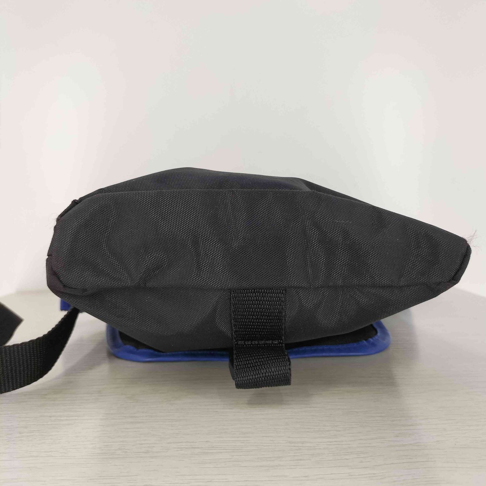 ディーゼル DIESEL ロゴプリント ショルダーバッグ メンズ 表記無