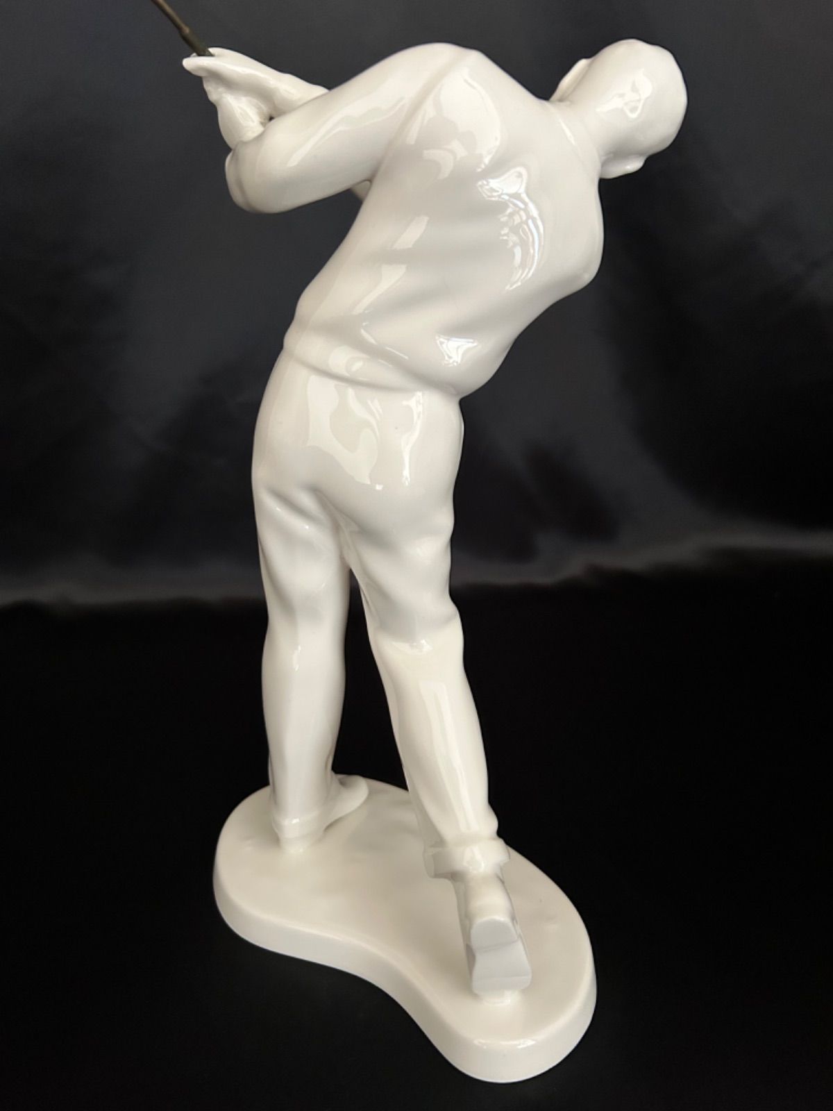 ノリタケボーンチャイナゴルファー像磁器置物