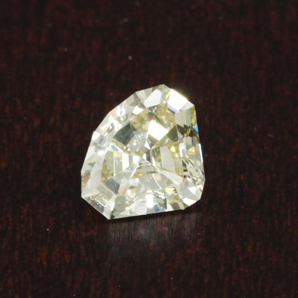 SALE／55%OFF】 新品、未使用 超希少！ 0.617ct LightYellow VS-2