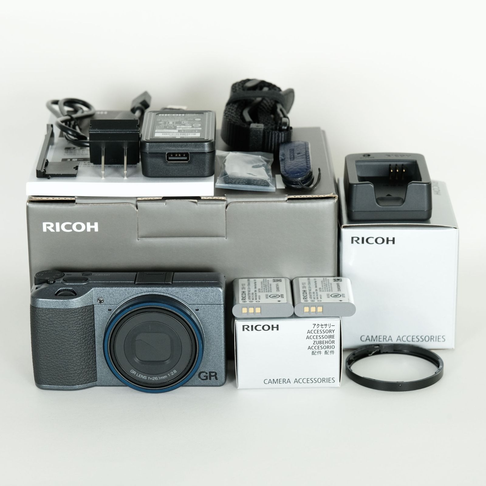 美品｜シャッター数2,000回｜バッテリー2個付] RICOH GR IIIx Urban