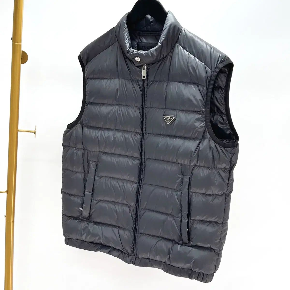 54 サイズ PRADA(プラダ) グースダウン ベスト ダウンジャケット