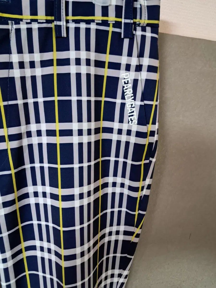 PEARLY GATES チェック柄パンツ00 未使用 PEARLY GATES(パーリーゲイツ) パンツ｜中古ゴルフウェア通販