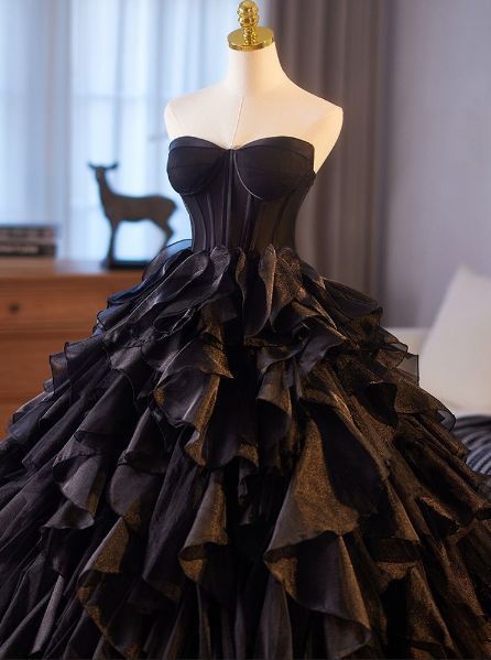 ボリュームスカート <!-利用不可文字-!>餐会