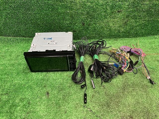 カーナビゲーション 社外 DVD CD メモリー BLUETOOTH フルセグ 2019年 カロッツェリア AVIC-RW710