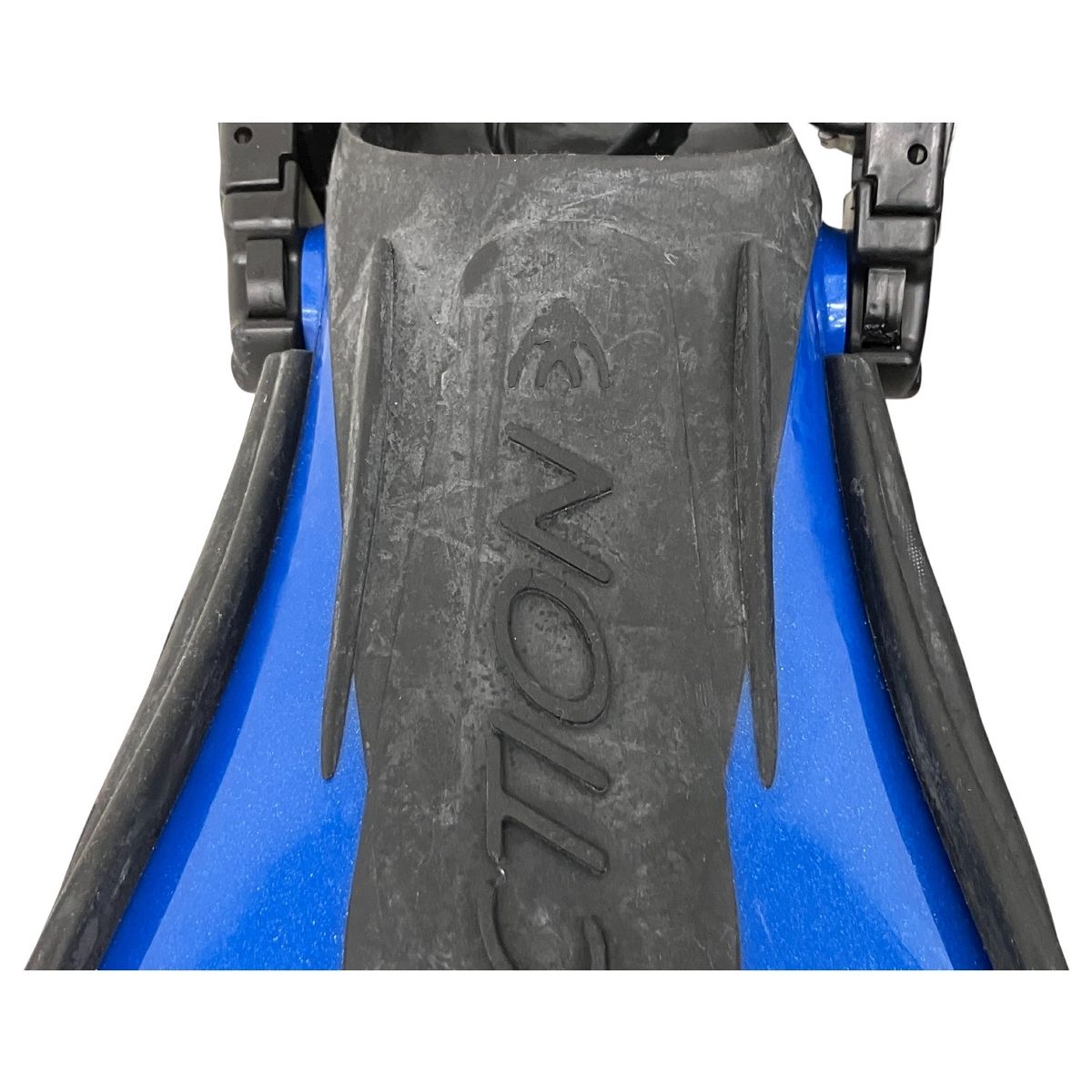 リアクション フィン