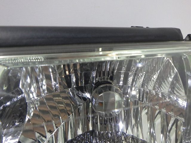 17マジェスタ ヘッドライト左右 HID UZS 171 175 後期 30-285 コーティング 比較的 251004083 FFCRYSTALESIA_COM