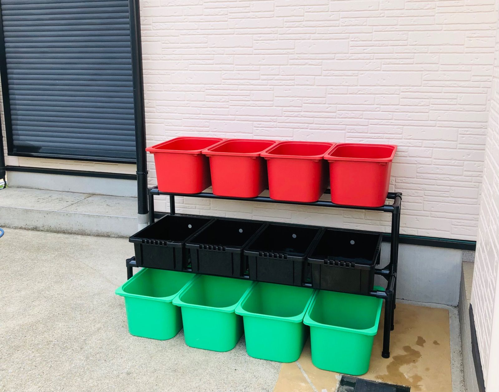 メダカ飼育ラック ブラック【接着剤付】 NVBOX13を12個置けます メダカ飼育ラック ブラック【接着剤付】 NVBOX13を12個置けます