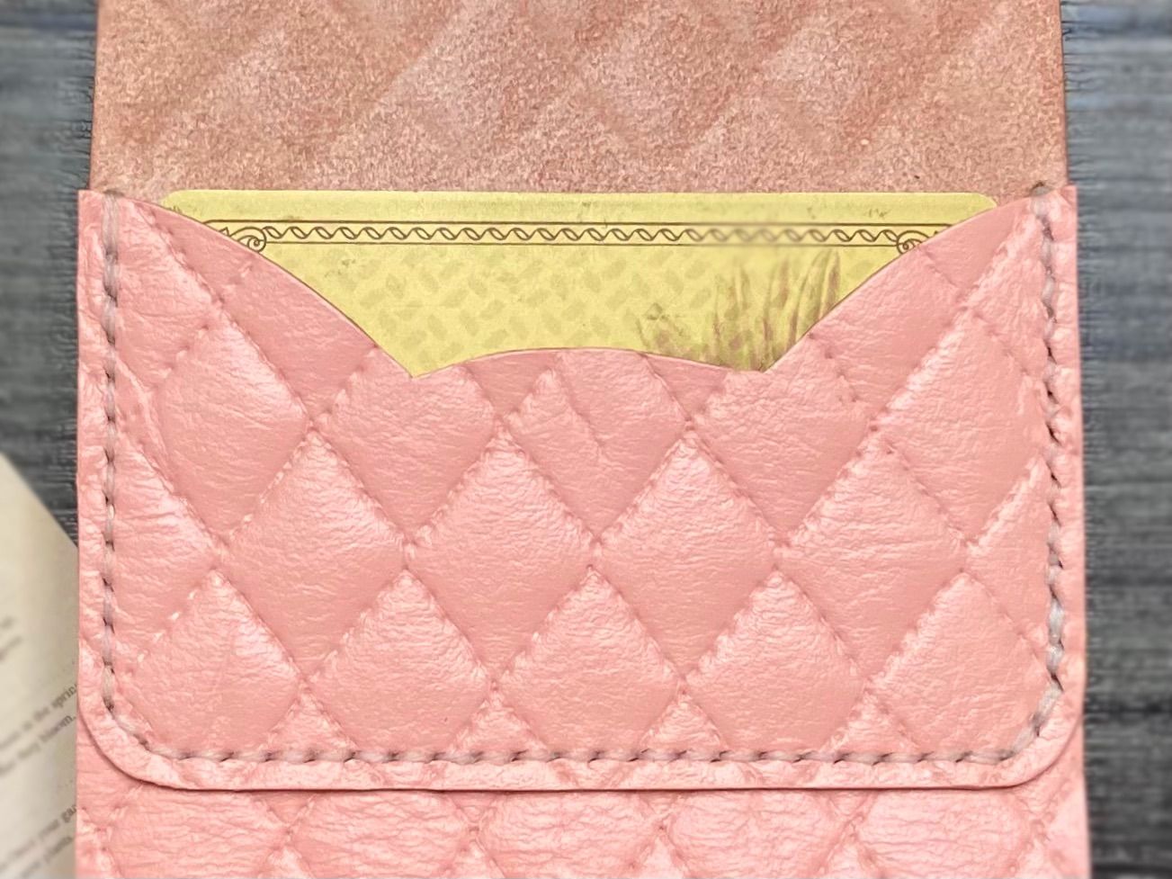 ❤【新作♪】【可愛さ×高級感♪】お洒落可愛い猫モチーフの総本革