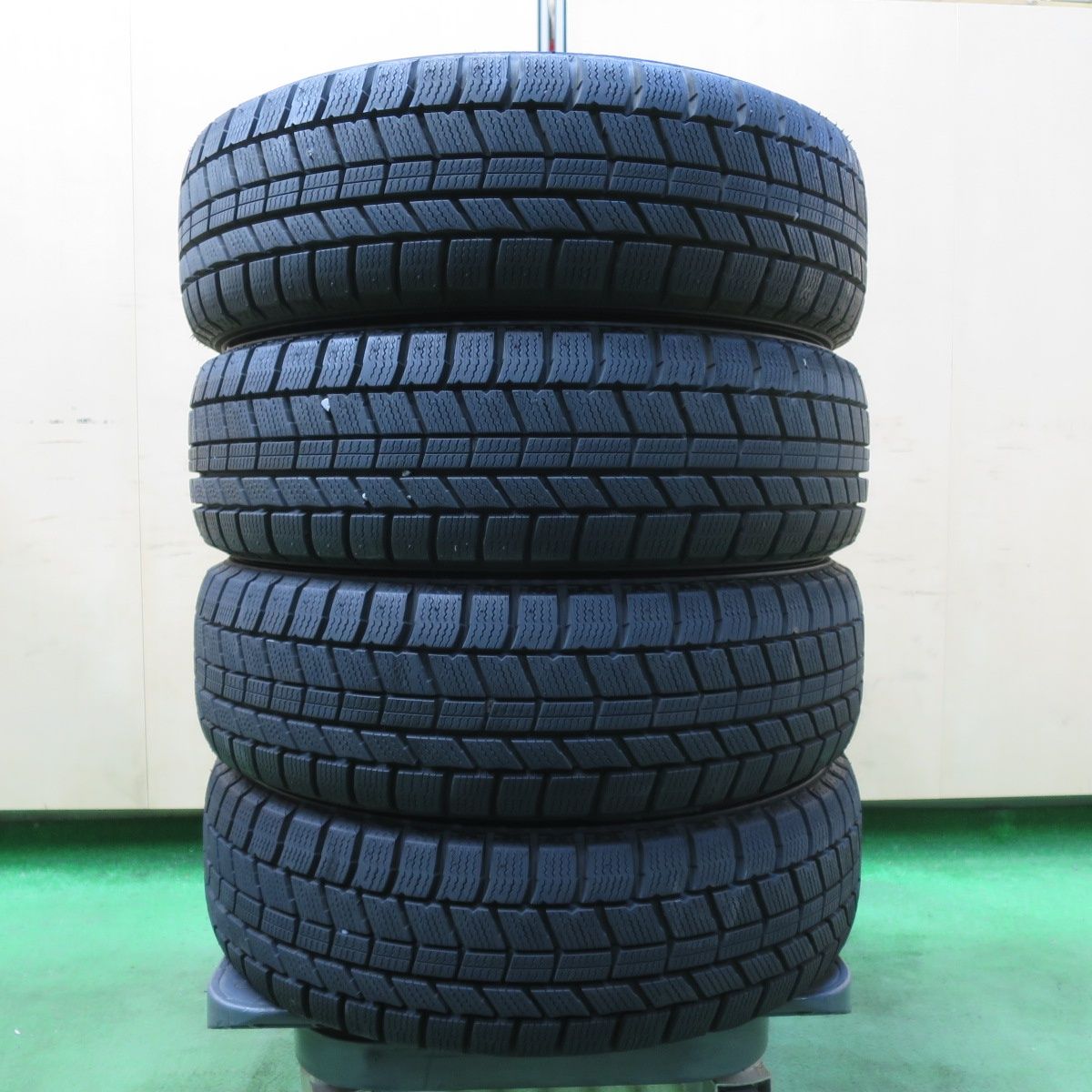 [送料無料] ほぼ未使用！22年スタッドレス 155/65R13 オートバックス ノーストレック N5 タイヤ 13インチ ライフ モコ アルト ワゴンR ミラ ムーブ 等5011506イスタ