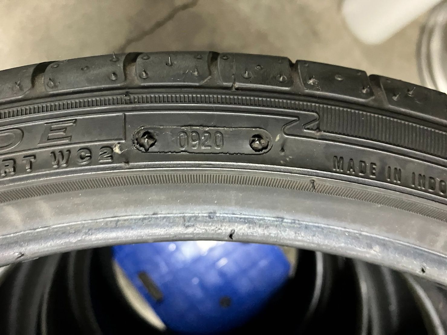 送料込み！ 最終値下げ！ CORSA 2233 225/35R19 4本セット 中古品 - メルカリ