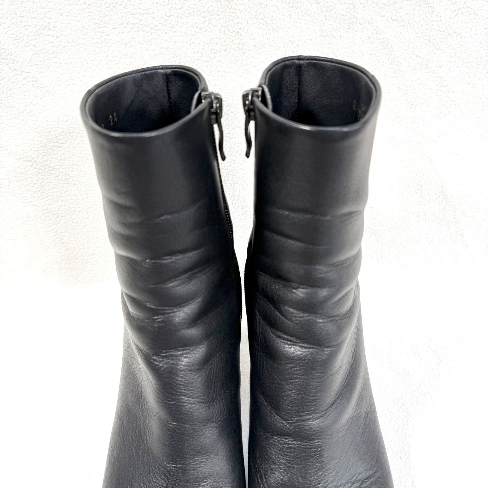 極美品✨ダイアナ スクエアトゥ サイドジップ ショートブーツ ブラック