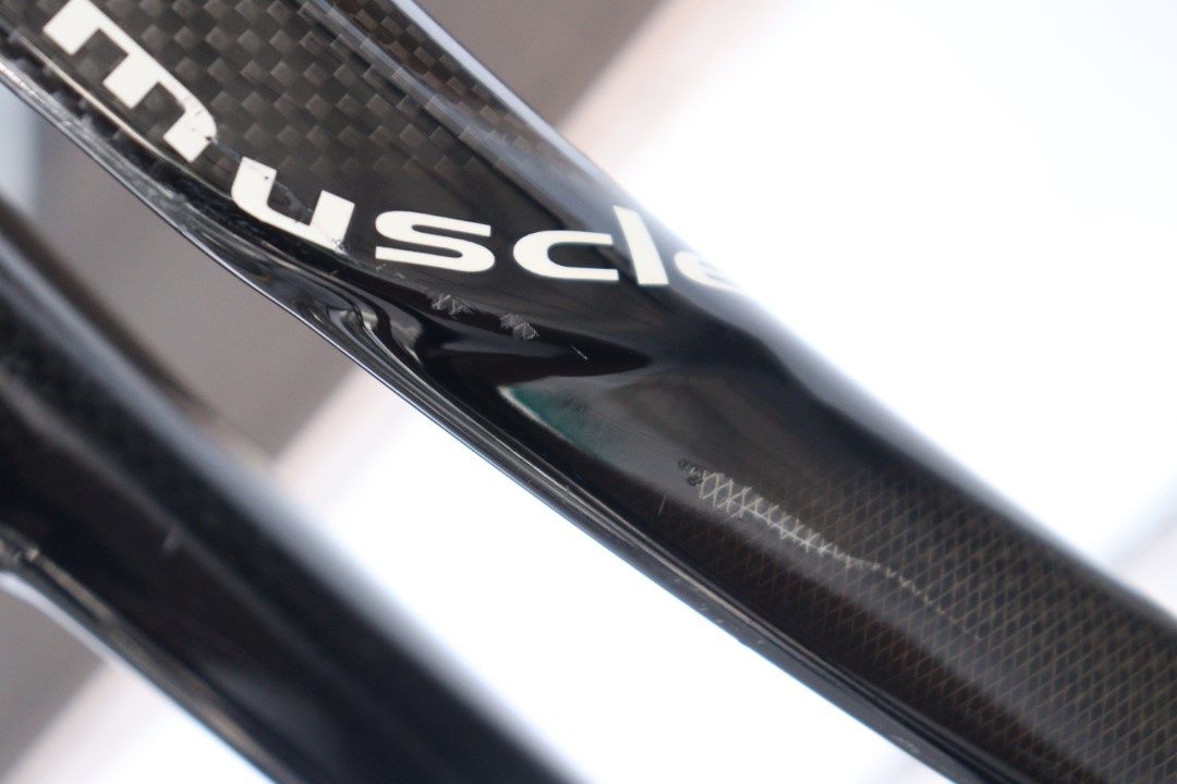 コロンバス COLUMBUS マッスル カーボン MUSCLE CARBON フロント