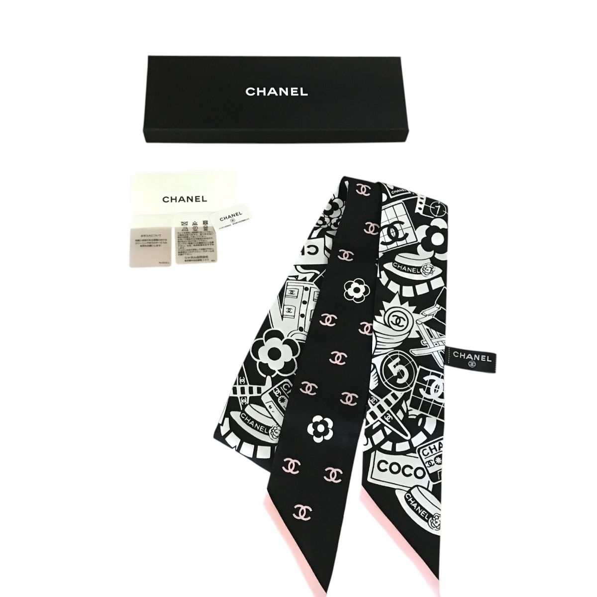 新品　未使用　レア品　シャネル　ツイリー　黒　ブラック CHANEL シルク スカーフ ツイリー 箱付き シャネル 黒 ブラック