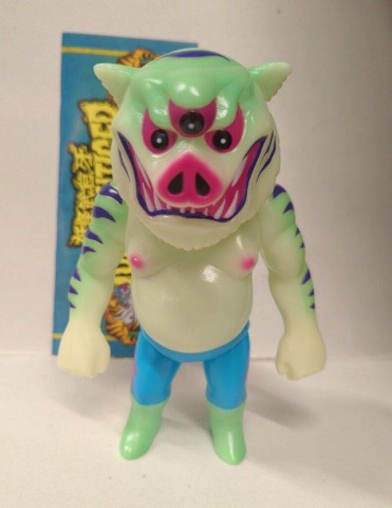 ARTJUNKIE 妖怪武怠牙(蓄光) 3月29日(水)18時より抽選開始】【ART JUNKIE】妖怪武怠牙(蓄光)が登場