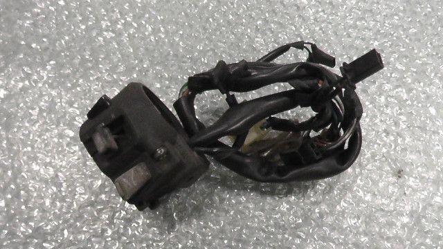ジェイド　MC23-1003xxx　の　ハンドルスイッチ　左:#1736477108
