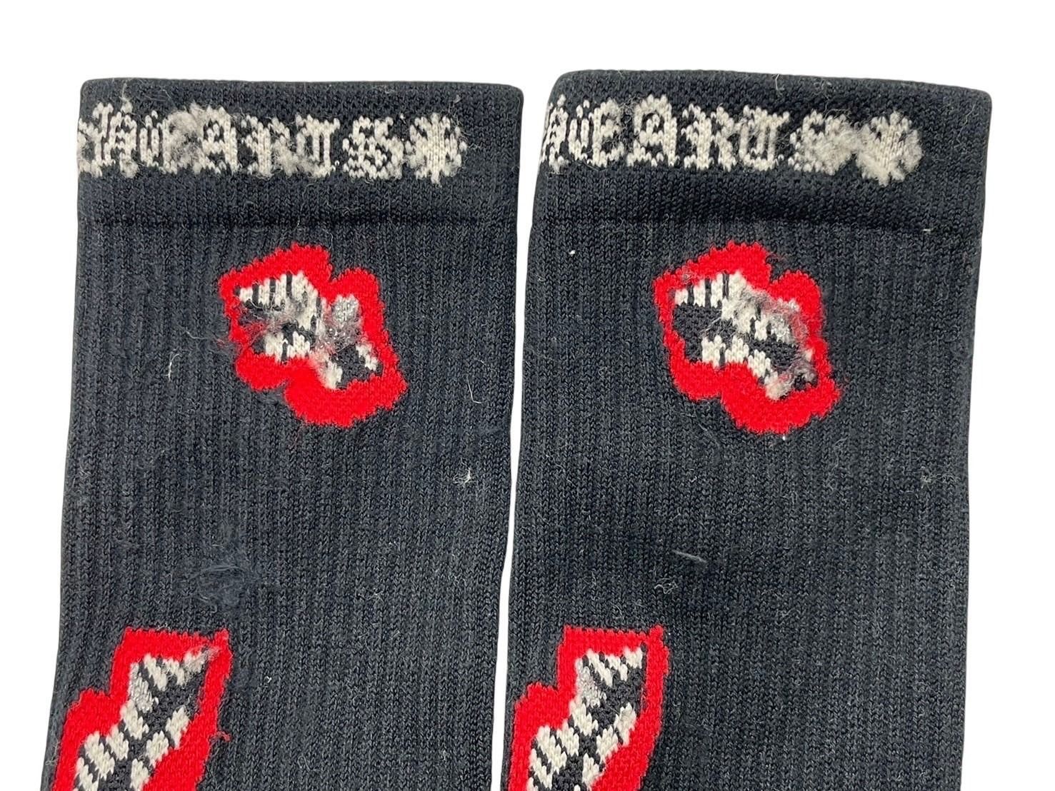 CHROME HEARTS クロムハーツ 靴下 マッティボーイ リップ ソックス ロゴ刺繍 ブラック レッド コットン 4 c 070935